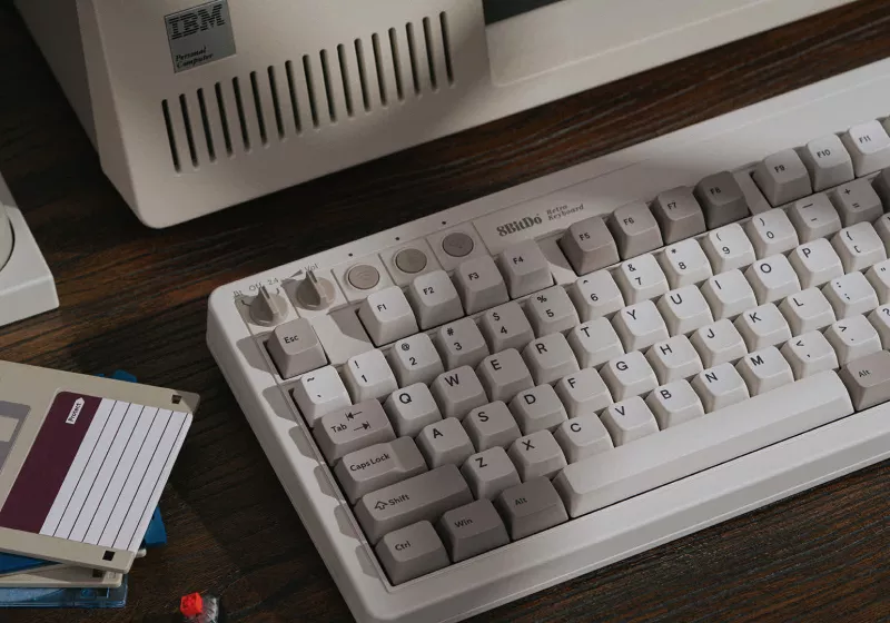 https://www.techspot.com/news/103198-8bitdo-announces-ibm-m-inspired-retro-mechanical-keyboard.html