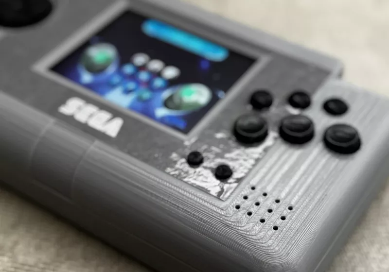 https://www.techspot.com/news/103259-saturn-handheld-borrows-heavily-sega-project-venus-prototype.html