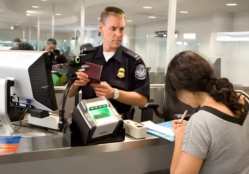 https://www.techspot.com/news/104041-judge-rules-warrantless-phone-searches-customs-agents-violate.html