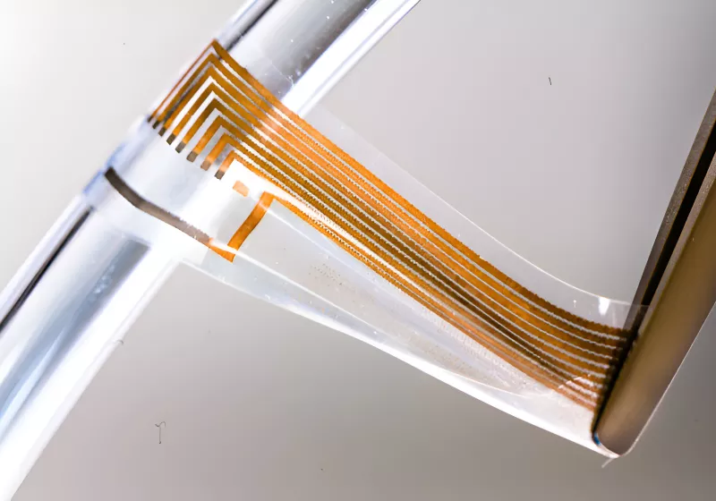 https://www.techspot.com/news/104157-researchers-create-soft-gold-nerves-using-conductive-nanowires.html