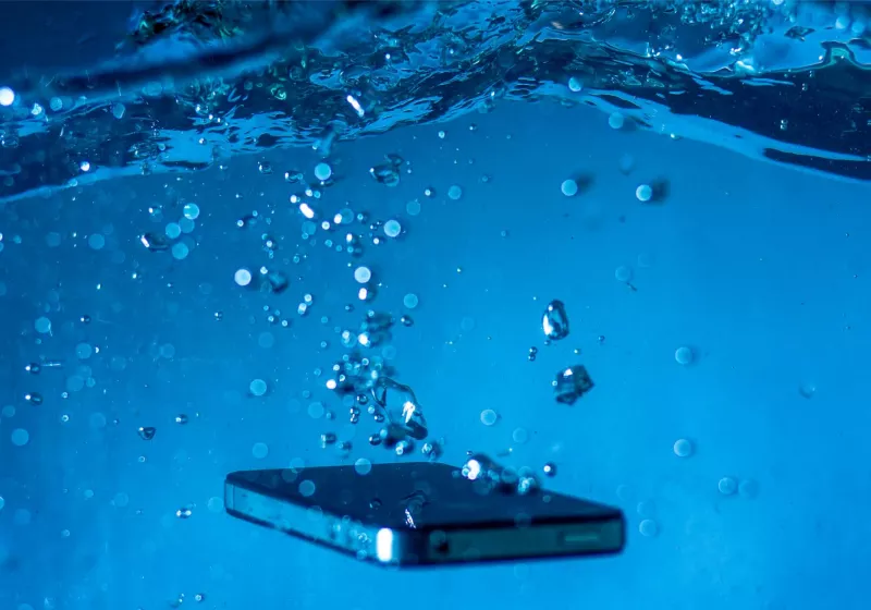 https://www.techspot.com/news/104474-youtube-video-can-help-flush-water-out-smartphone.html