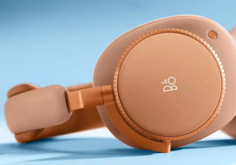 https://www.techspot.com/news/104588-bang-olufsen-new-1549-luxury-headphones-repairable-they.html