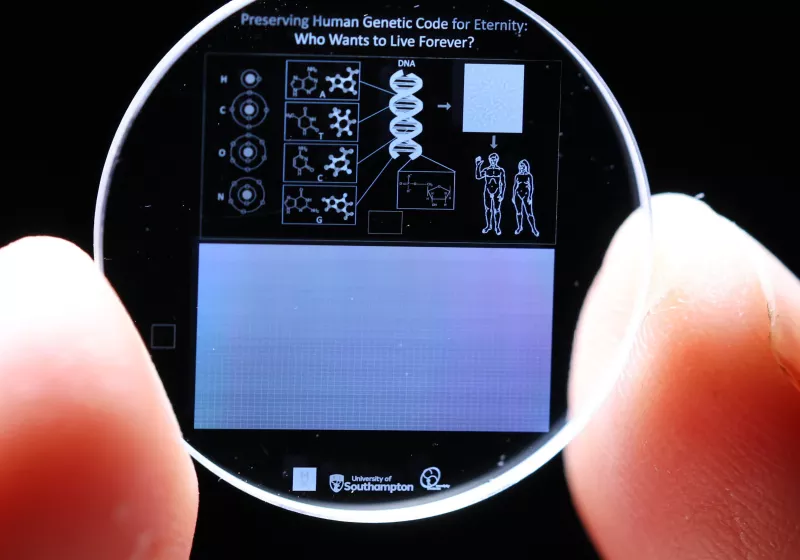 https://www.techspot.com/news/104779-researchers-create-everlasting-5d-genome-memory-crystal-can.html