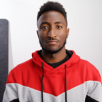 https://www.techspot.com/news/104865-youtuber-marques-brownlee-faces-backlash-over-12month-wallpaper.html