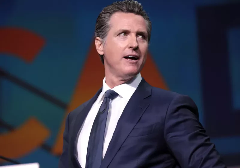 https://www.techspot.com/news/104867-california-governor-demonstrates-wishy-washy-stance-digital-consumer.html