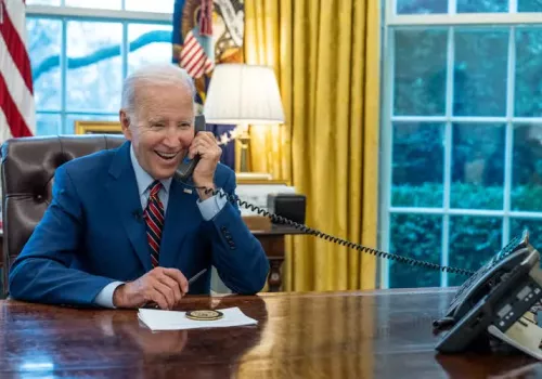 https://www.techspot.com/news/104894-consultant-behind-biden-deepfake-robocalls-hit-6-million.html