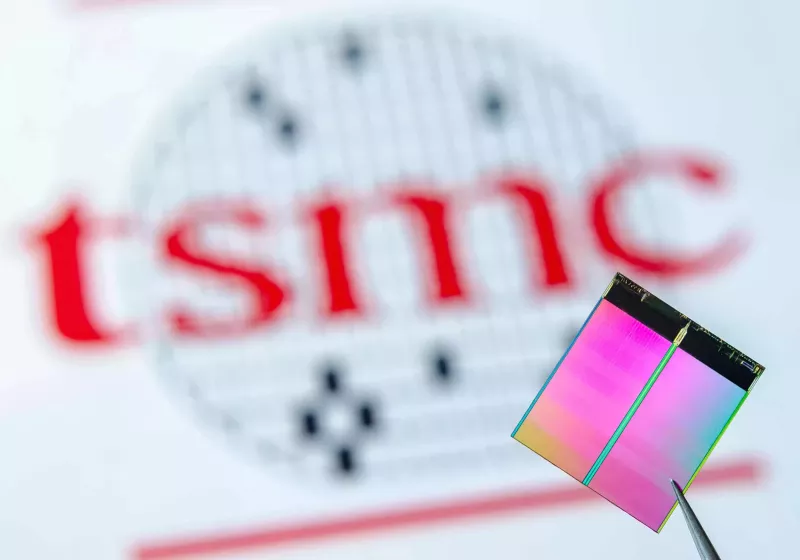 https://www.techspot.com/news/104895-synopsys-tsmc-share-latest-updates-trillion-transistor-ai.html